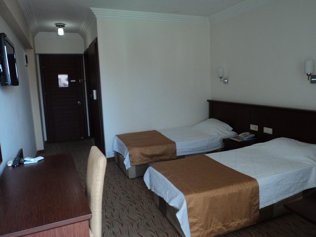 Izethan Hotel ムーラ 部屋 写真