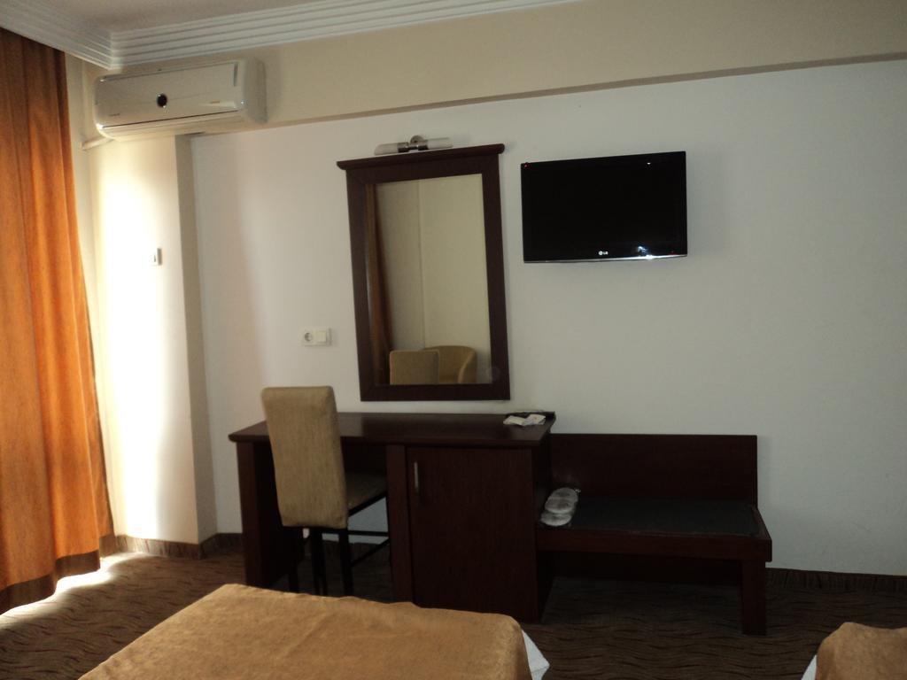 Izethan Hotel ムーラ 部屋 写真